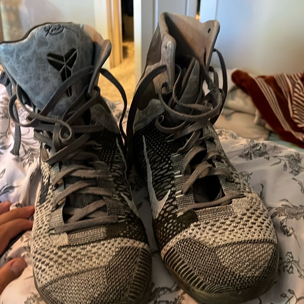Kobe details high